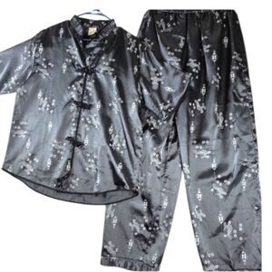 Rose Chinese Pajama Set Size XXL